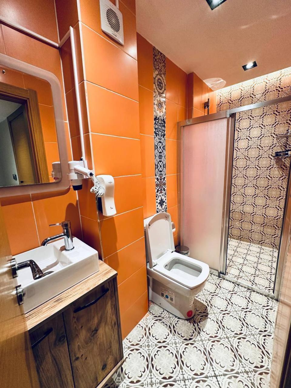Taksim Rexxee Istanbul Istiklal Hotel Buitenkant foto